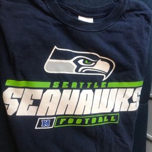 Seattle Seahawks Long Sleeve T-Shirt (size L)